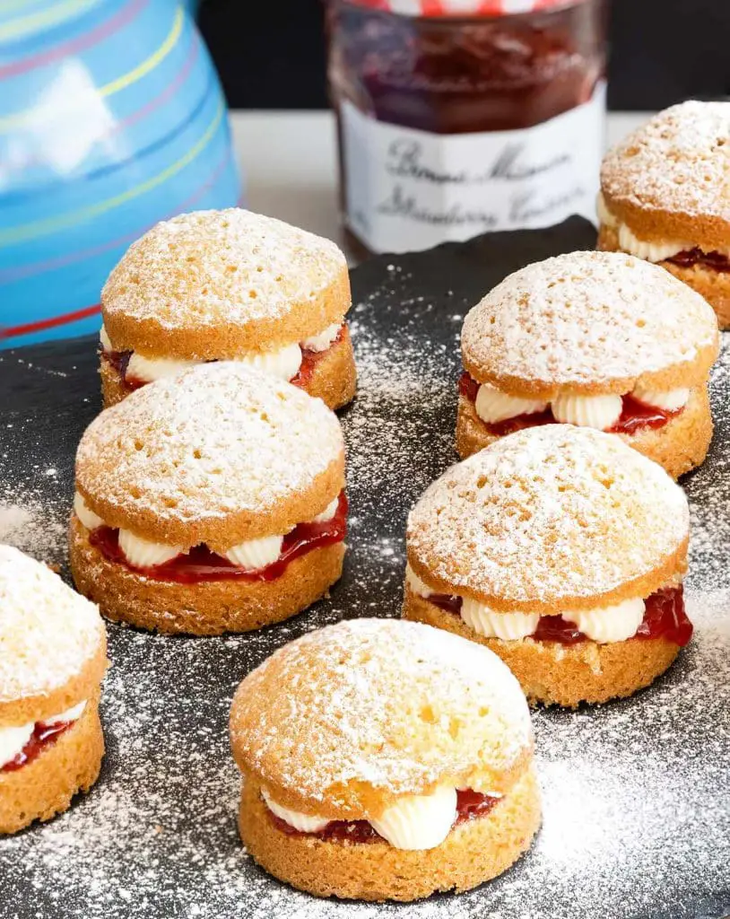 Mini Victoria Sponge Cakes