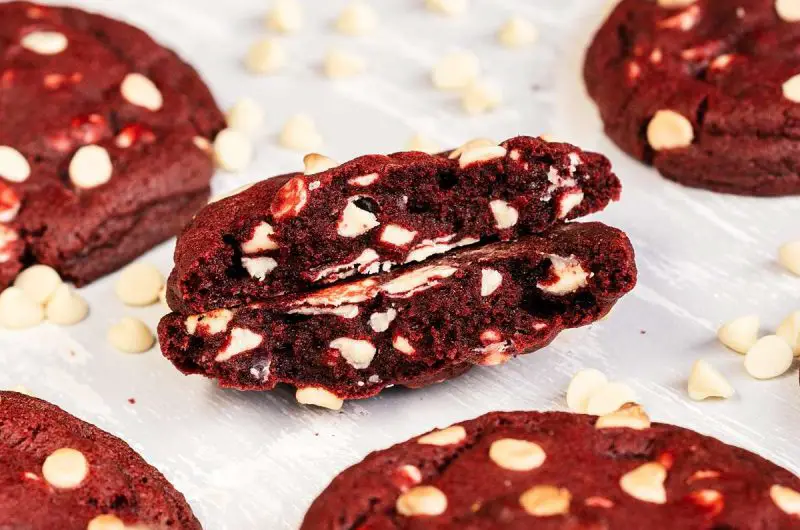  Red Velvet Cookies
