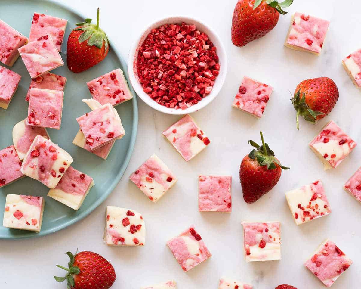 strawberries and cream fudge
