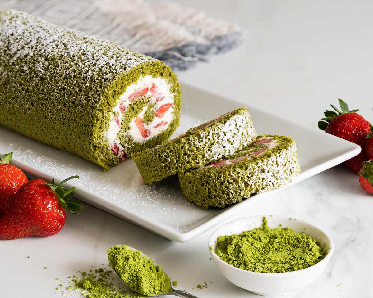 matcha roll cake