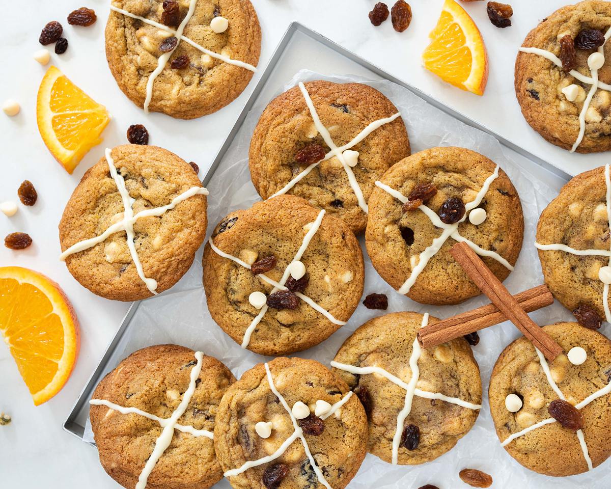 Hot cross bun cookies. Soft, chewy and lightly spiced cookies, these are a yummy take on the traditional British hot cross buns. Recipe by movers and bakers