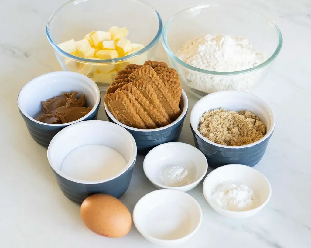 Ingredients required: unsalted butter, Biscoff spread, brown sugar, caster sugar, egg, plain (all purpose) flour, baking powder, salt, cornflour and cookie butter biscuits. Recipe by movers and bakers