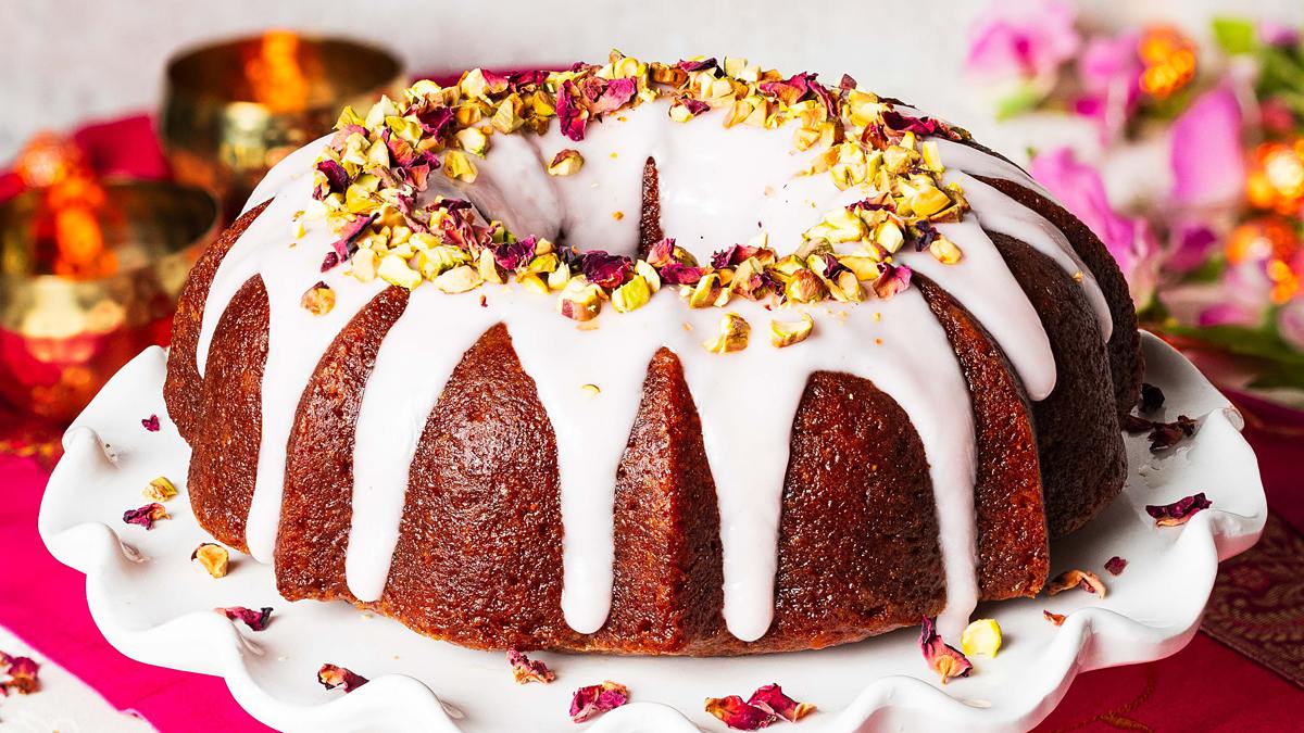 My gulab jamun cake is moist and flavourful and so utterly irresistible! Recipe by movers and bakers