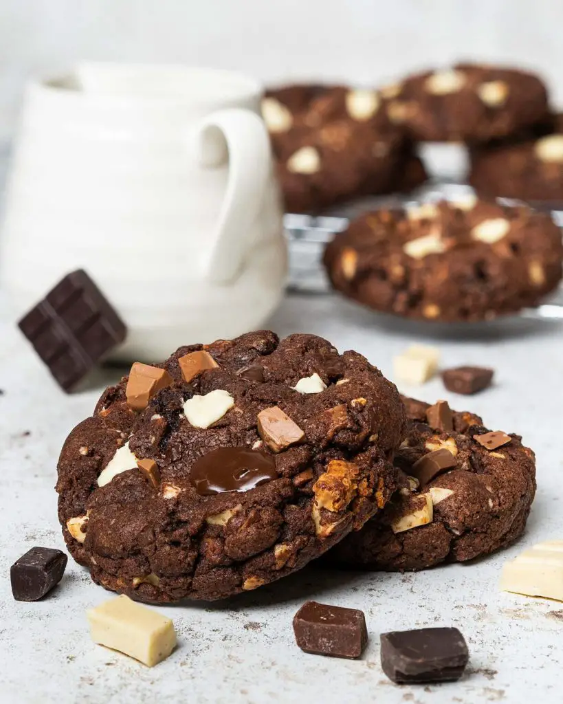 My triple chocolate cookies are chunky and chewy, packed with plenty of milk, dark and white chocolate chunks. Make these for the chocoholics in your world and they will love you FOREVER! Recipe by movers and bakers