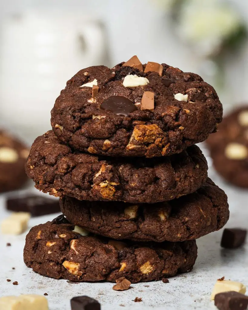 My triple chocolate cookies are chunky and chewy, packed with plenty of milk, dark and white chocolate chunks. Make these for the chocoholics in your world and they will love you FOREVER! Recipe by movers and bakers