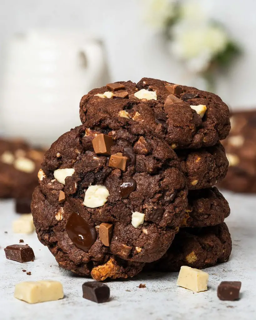 My triple chocolate cookies are chunky and chewy, packed with plenty of milk, dark and white chocolate chunks. Make these for the chocoholics in your world and they will love you FOREVER! Recipe by movers and bakers