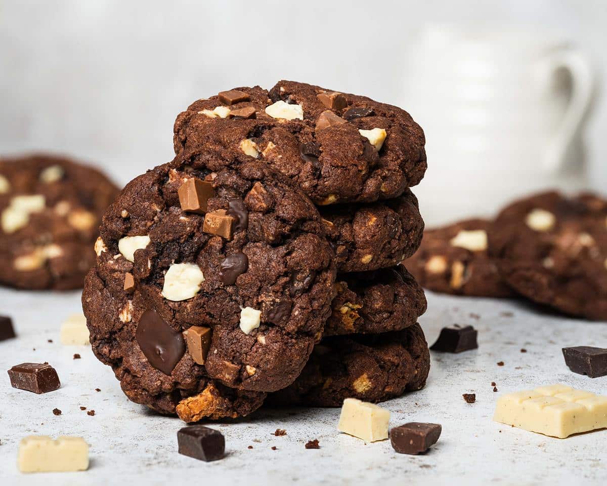 My triple chocolate cookies are chunky and chewy, packed with plenty of milk, dark and white chocolate chunks. Make these for the chocoholics in your world and they will love you FOREVER! Recipe by movers and bakers