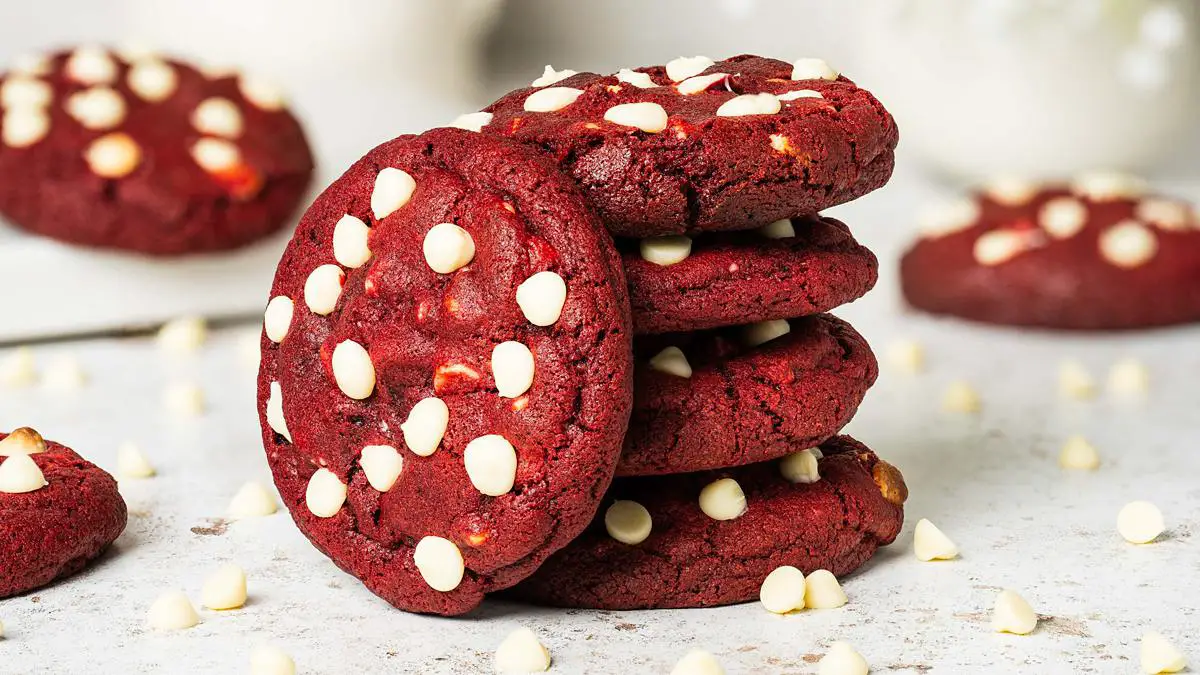  Red Velvet Cookies