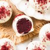 These red velvet cake truffles are simply delicious and deliciously simple to make! They require only four ingredients and are perfect for gifting or just enjoying as a homemade treat! Recipe by movers and bakers