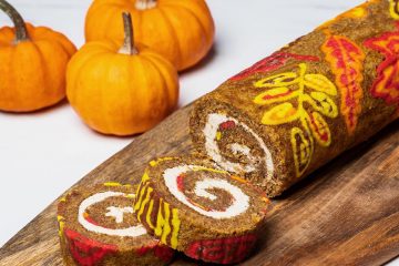 Pumpkin Spice Roll Cake