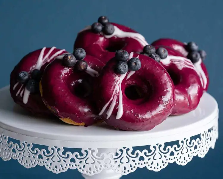 baked blueberry lemon doughnuts