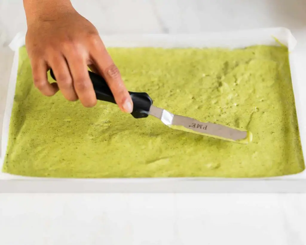 Matcha swiss roll cake recipe