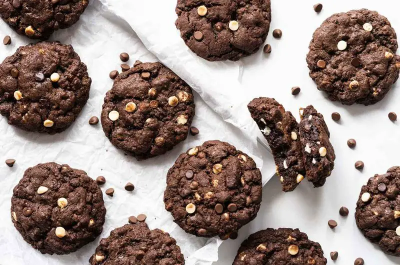 The ULTIMATE Triple Chocolate Cookies