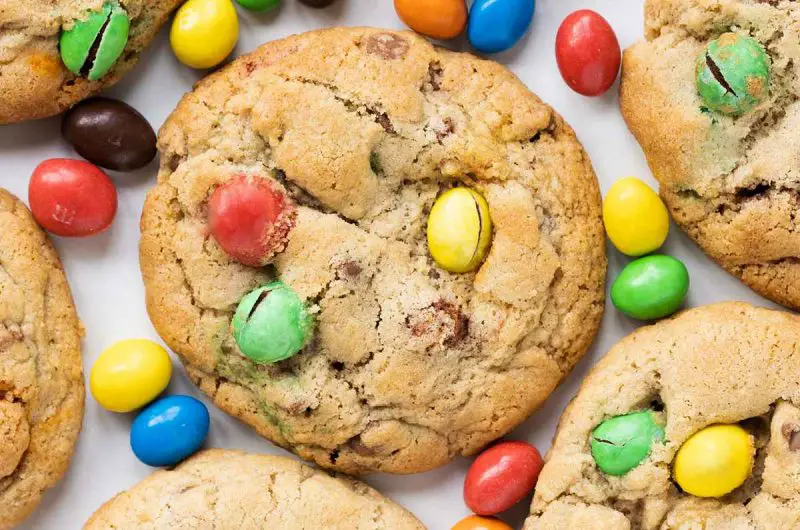 Homemade M&M Cookies